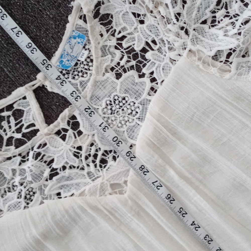 🌞J. Gee🌞 - Cream Lace Crochet Bell Sleeve Boho Dress - Picture 13 of 13